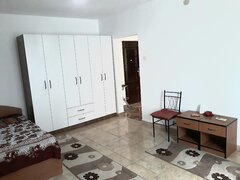 Colentina, Doamna Ghica, Parc Plumbuita, semistradal